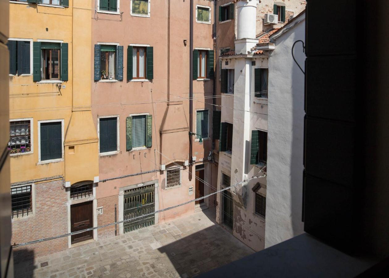 Corte Del Tintor Apartments Βενετία Εξωτερικό φωτογραφία